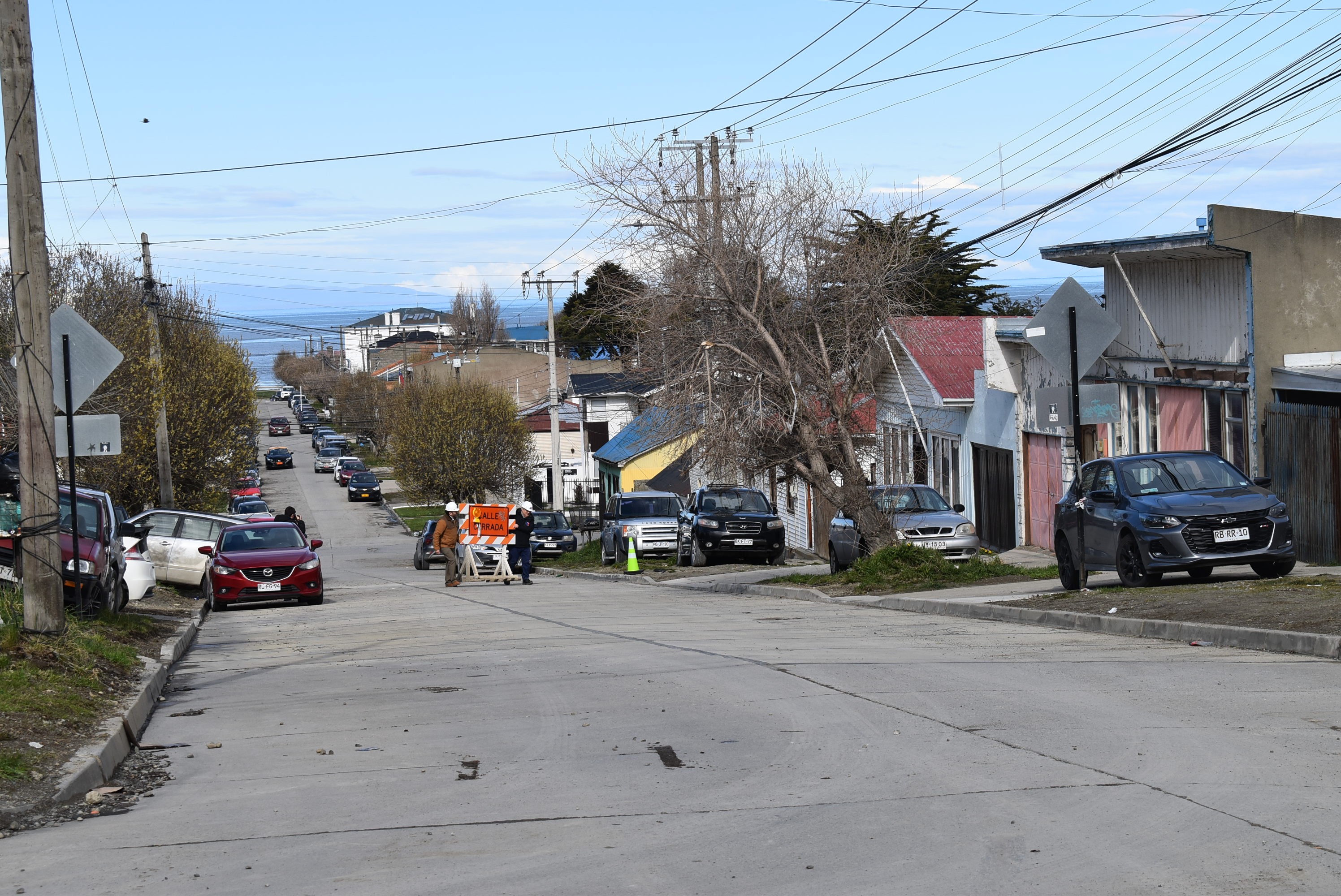 Calle Bellavista habilitada al tránsito tras las obras de conservación vial en Punta Arenas.